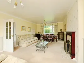 Hall Rise, Haxby, York thumb 2