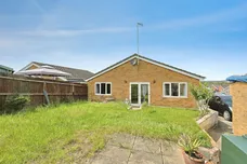 Walnut Walk, Marham, King's Lynn