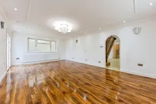 Harlaxton Road, Grantham