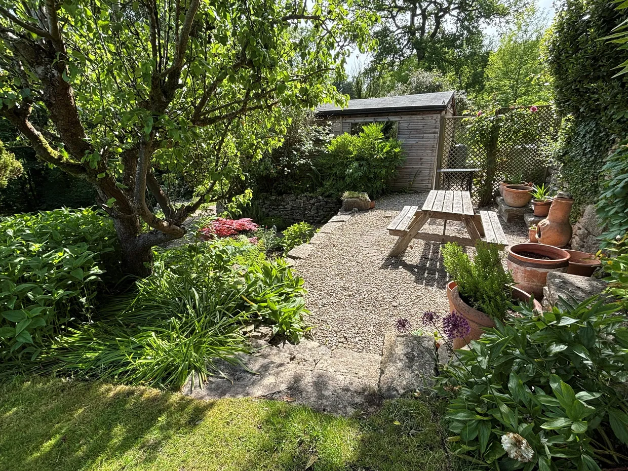 Old Neighbourhood, Chalford, GL6 photo 17