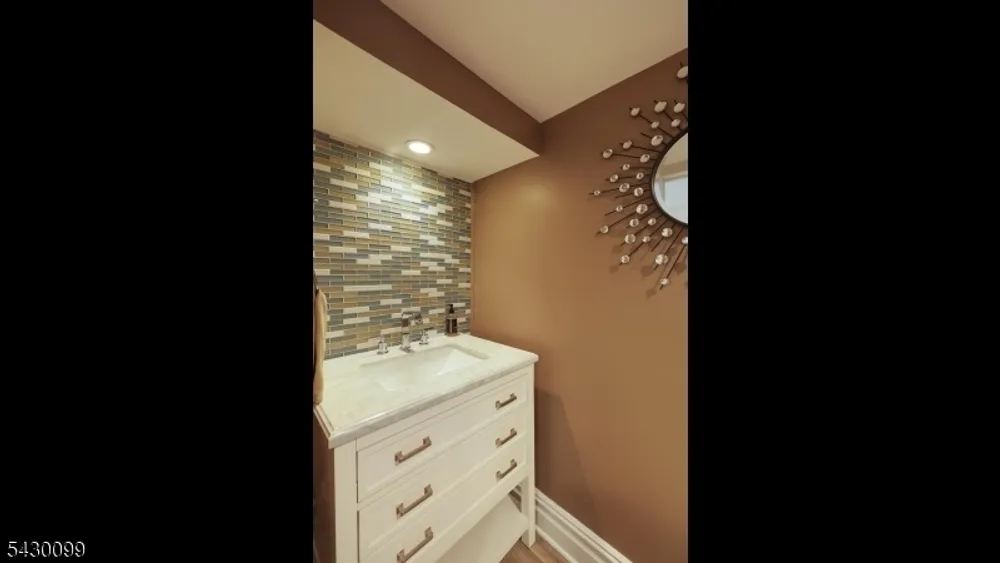 244 Pembrook Rd, Mountainside, NJ 07092