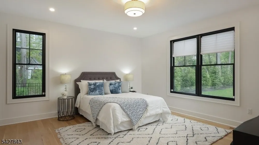 15 School Ave, Chatham, NJ 07928