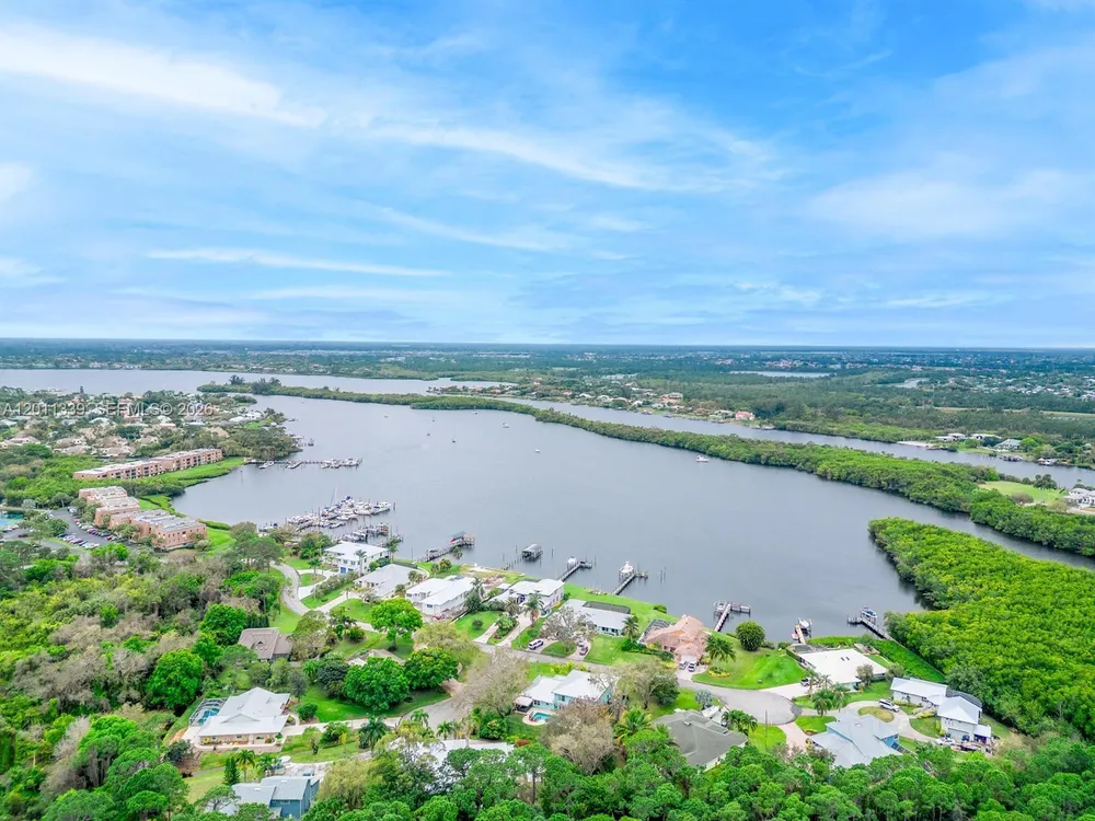 265 SE Via Sangro, Port St Lucie, FL 34952