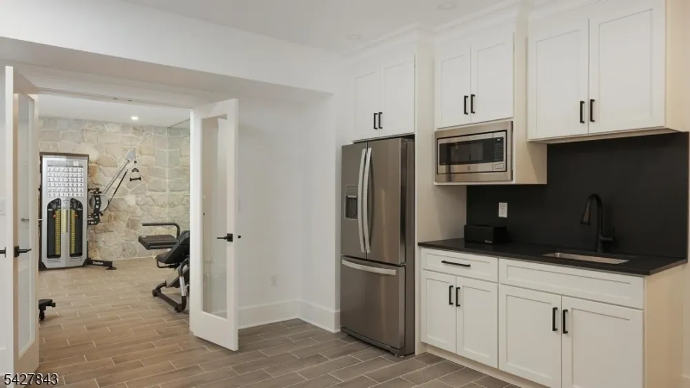 15 School Ave, Chatham, NJ 07928