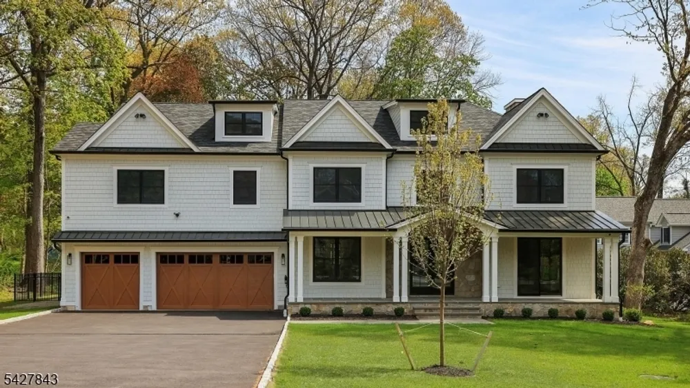 15 School Ave, Chatham, NJ 07928