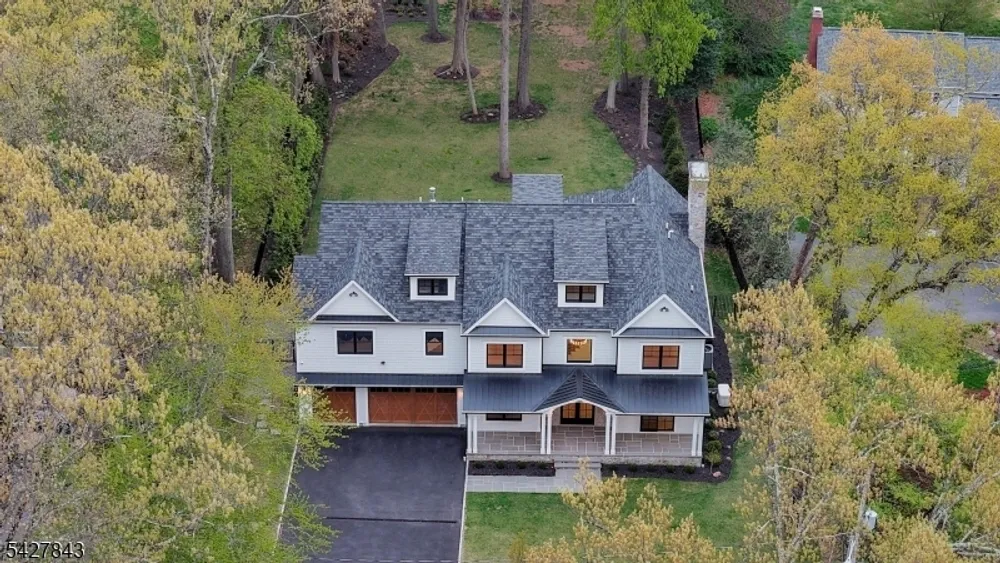 15 School Ave, Chatham, NJ 07928