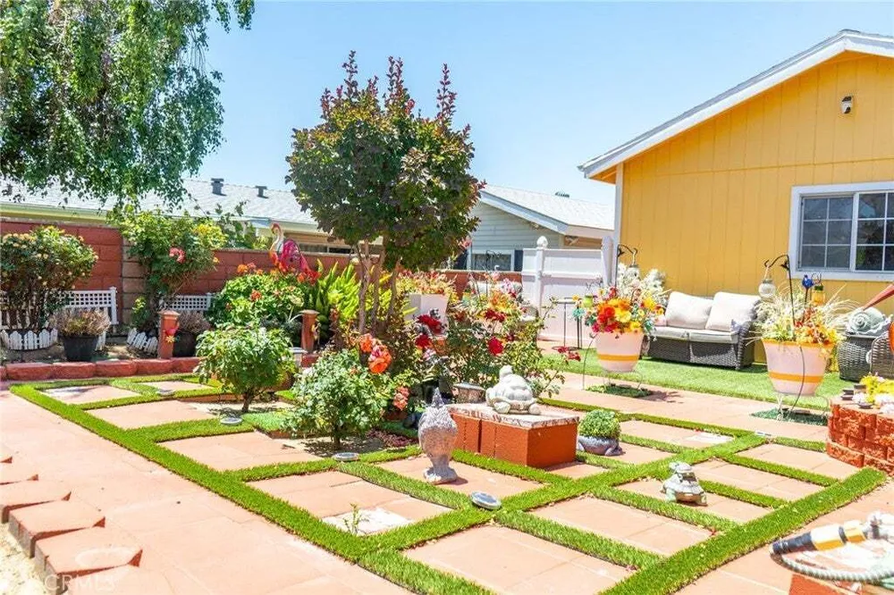 3800 W Wilson St, Banning, CA 92220