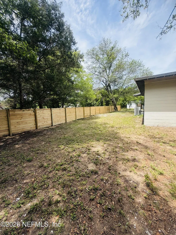 10554 Dobell Rd, Jacksonville, FL 32246