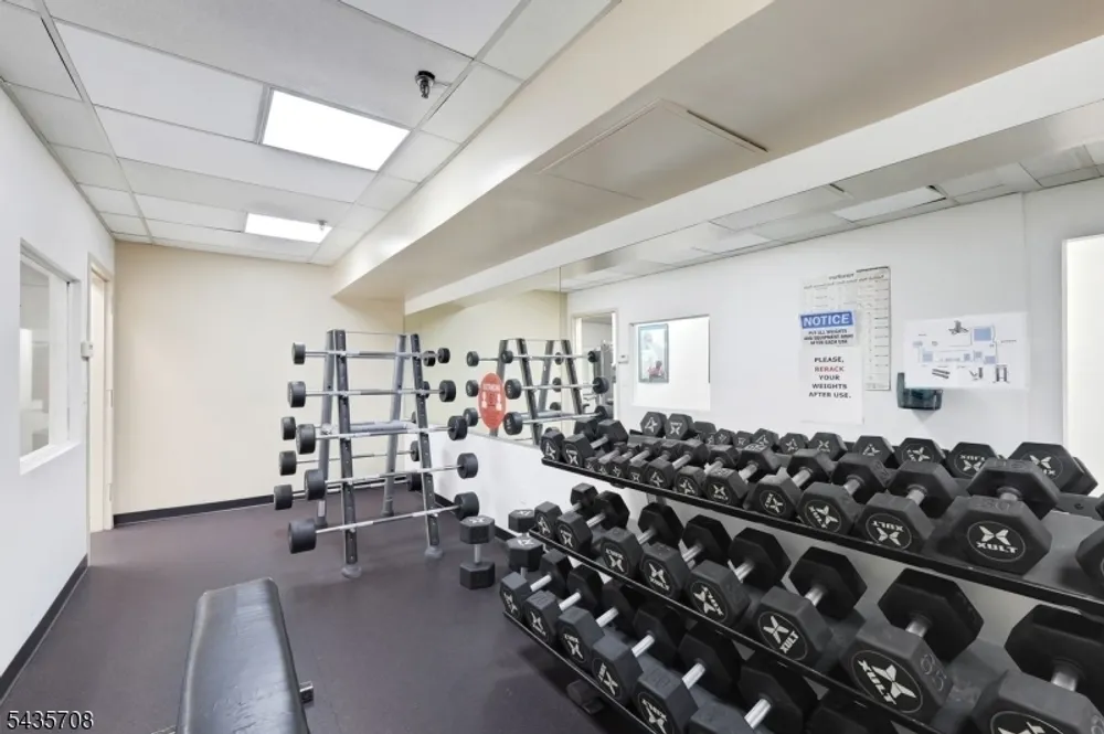 111 Mulberry St, Newark, NJ 07102
