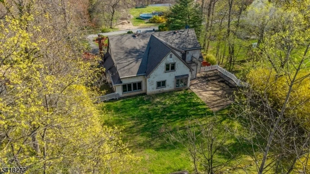 21 Hewlett Rd, Montville, NJ 07082