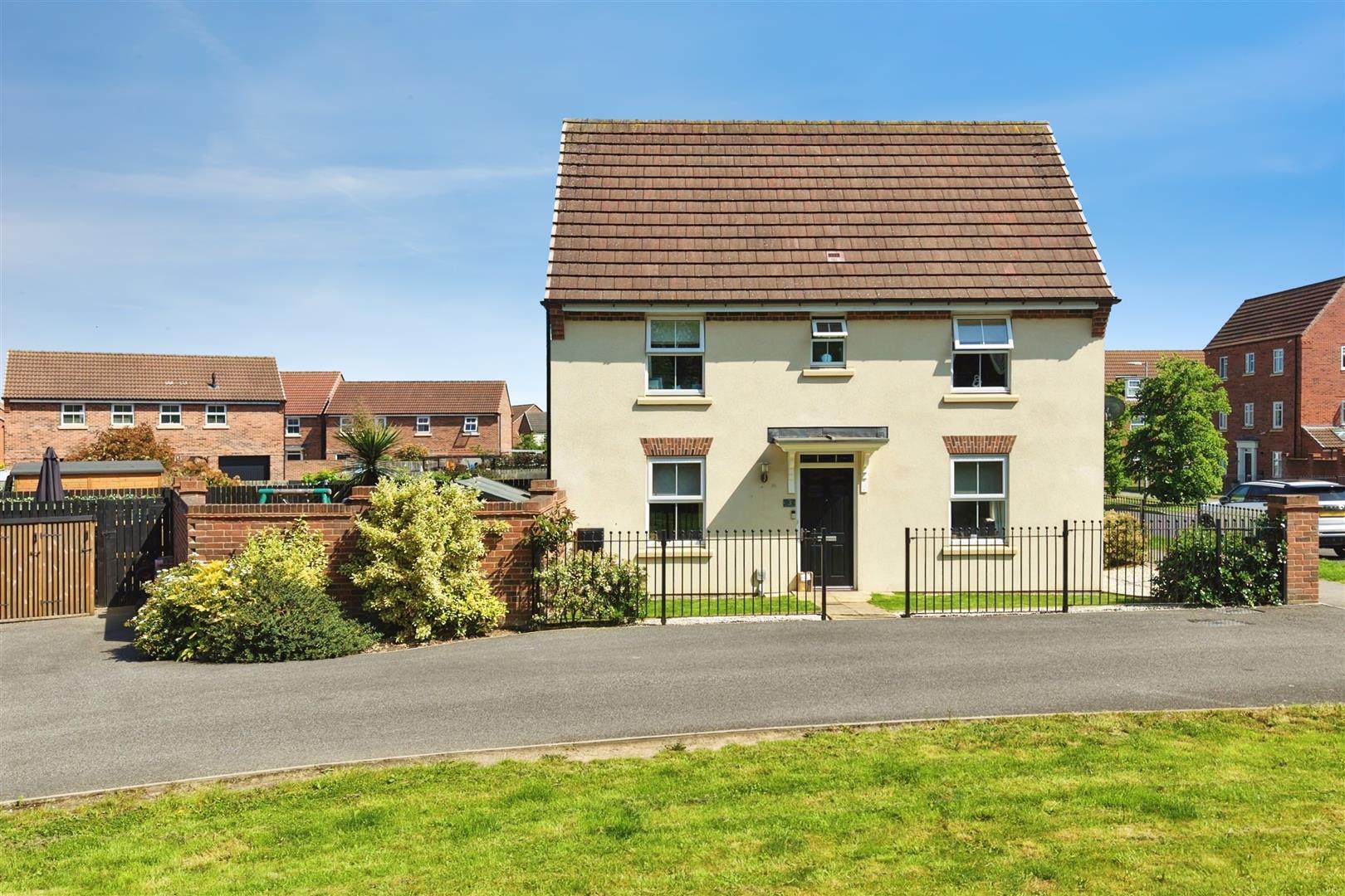 Lawrance Avenue, Anlaby, Hull Image 1