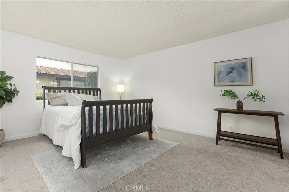 571 W Greenwood Ave, La Habra, CA 90631