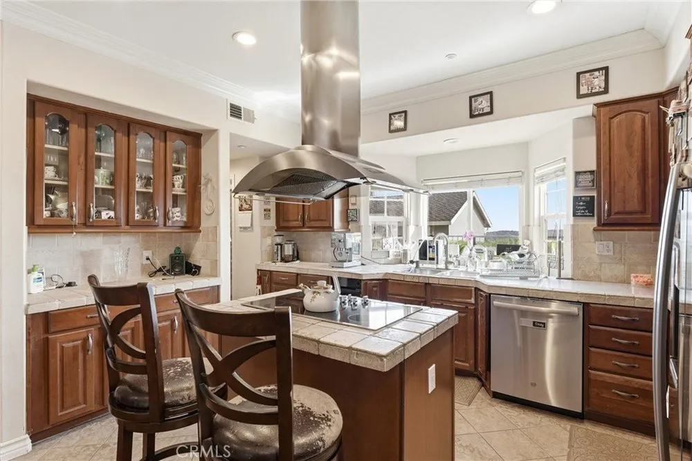 1781 Via Ladera, La Habra Heights, CA 90631
