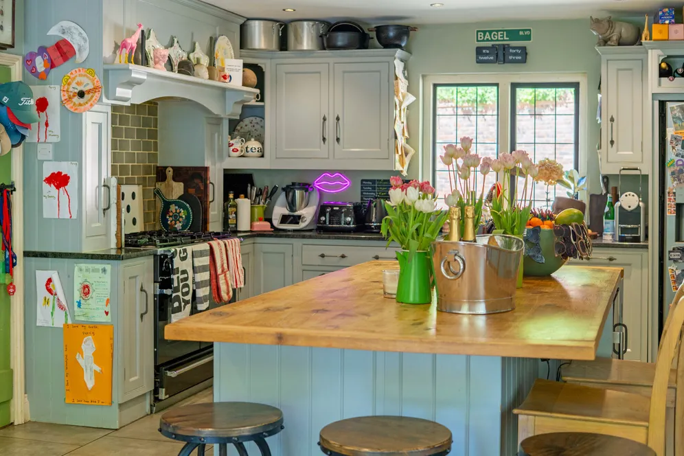 Tilford Road, Farnham, Surrey, GU9 photo 8
