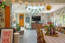 Tilford Road, Farnham, Surrey, GU9 photo 10