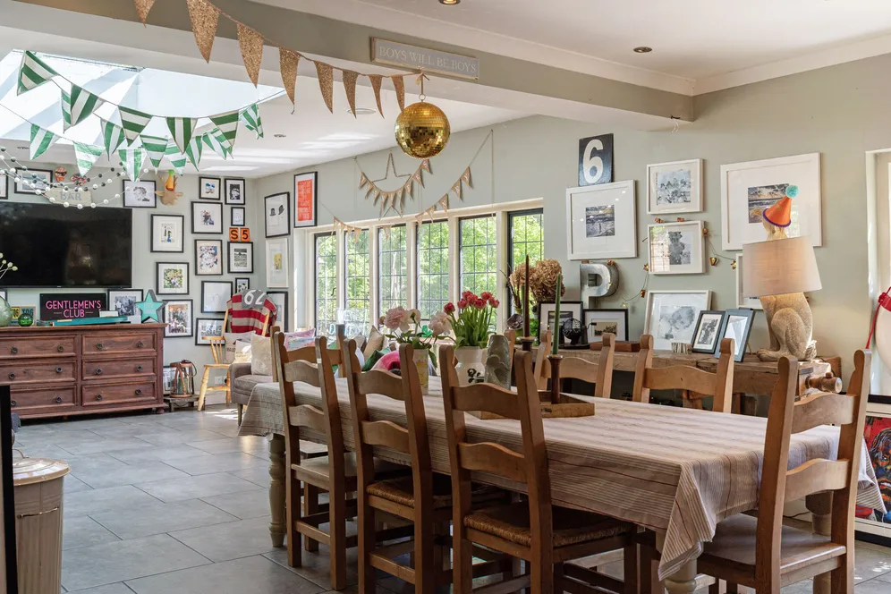 Tilford Road, Farnham, Surrey, GU9 photo 14