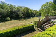 Tilford Road, Farnham, Surrey, GU9 photo 30
