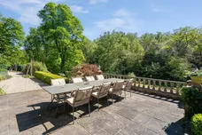 Tilford Road, Farnham, Surrey, GU9 photo 31