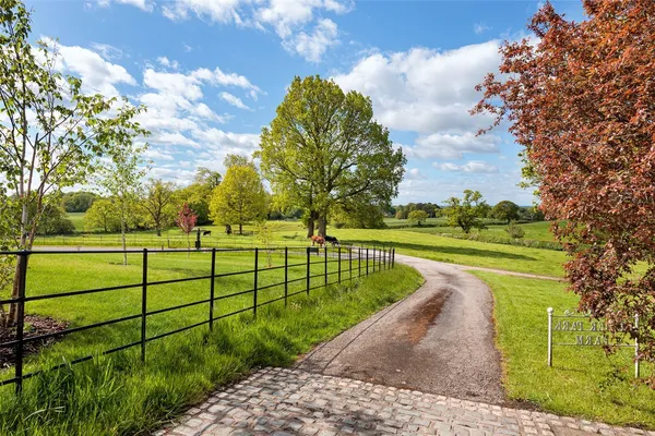 Birtles Lane, Over Alderley, SK10 photo 28