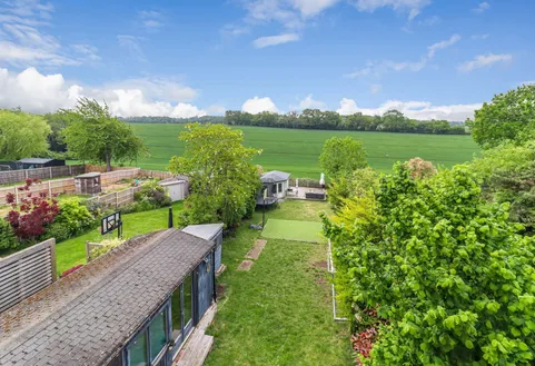 Toms Lane, Kings Langley, WD4