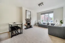 Courtlands, Maidenhead