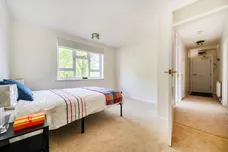 Courtlands, Maidenhead
