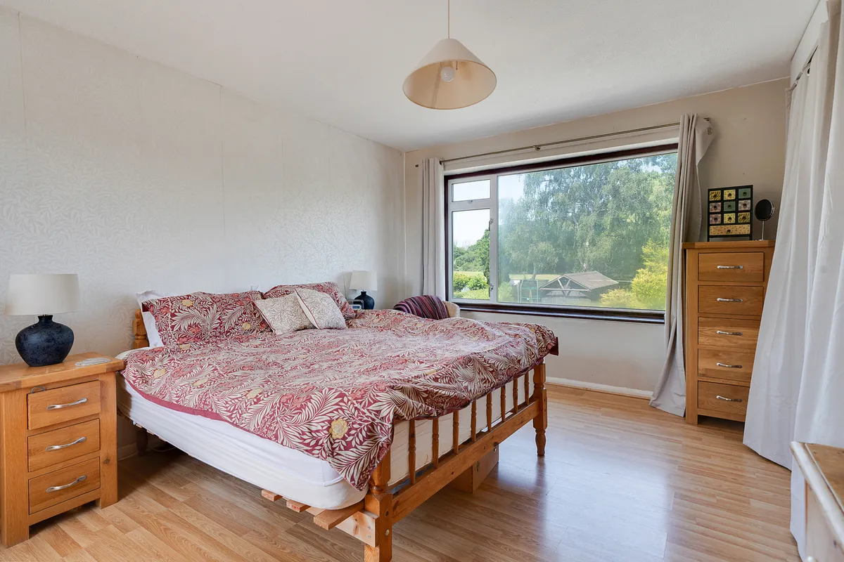 Smallfield Road, Horley, Surrey, RH6