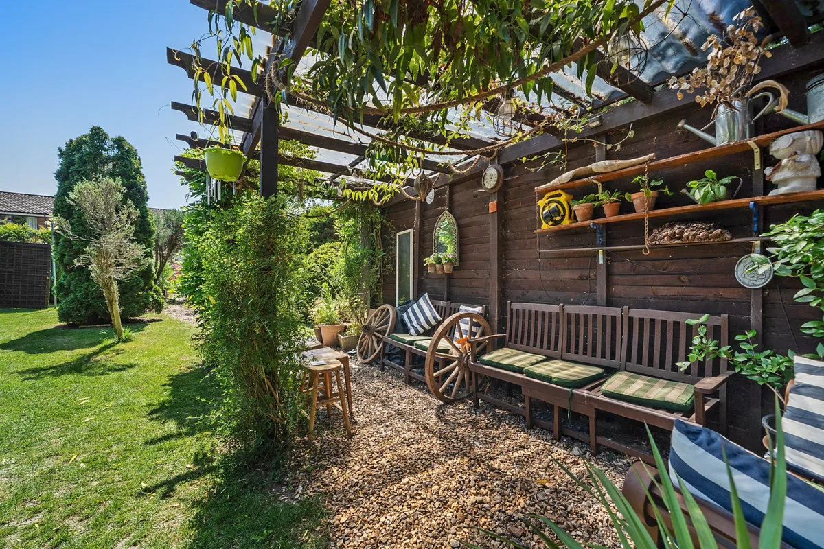 Smallfield Road, Horley, Surrey, RH6