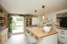 Nightingale Gardens, Rugby