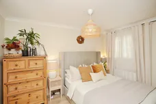 Nightingale Gardens, Rugby