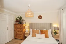 Nightingale Gardens, Rugby