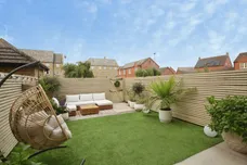 Nightingale Gardens, Rugby
