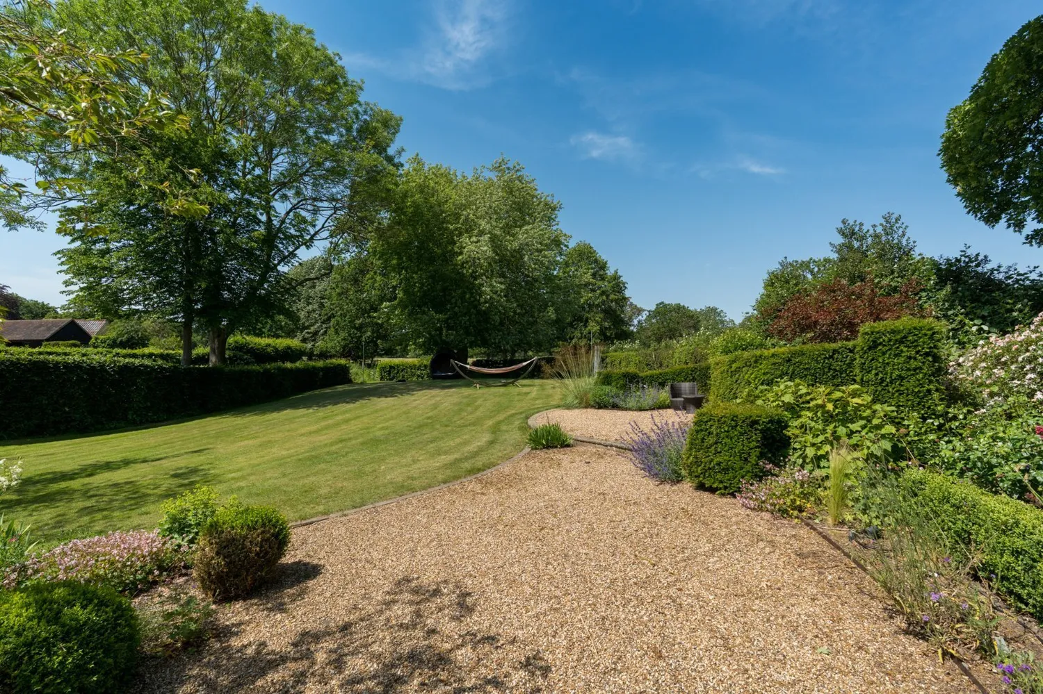 Lambs Corner, Birchwood Road, CO7 photo 39
