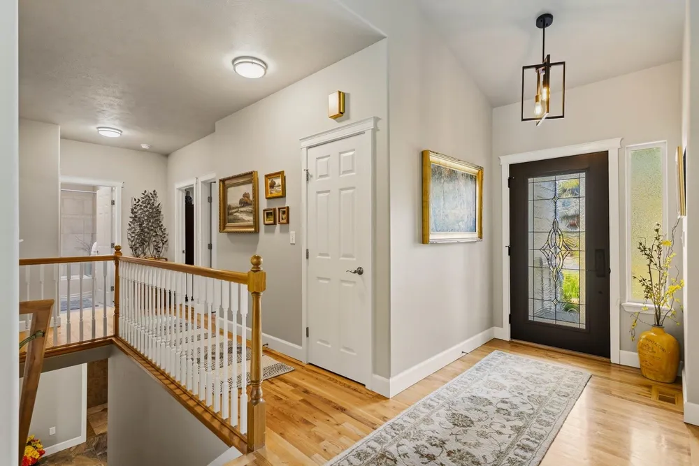 2812 W Payton Ln, Spokane, WA 99218