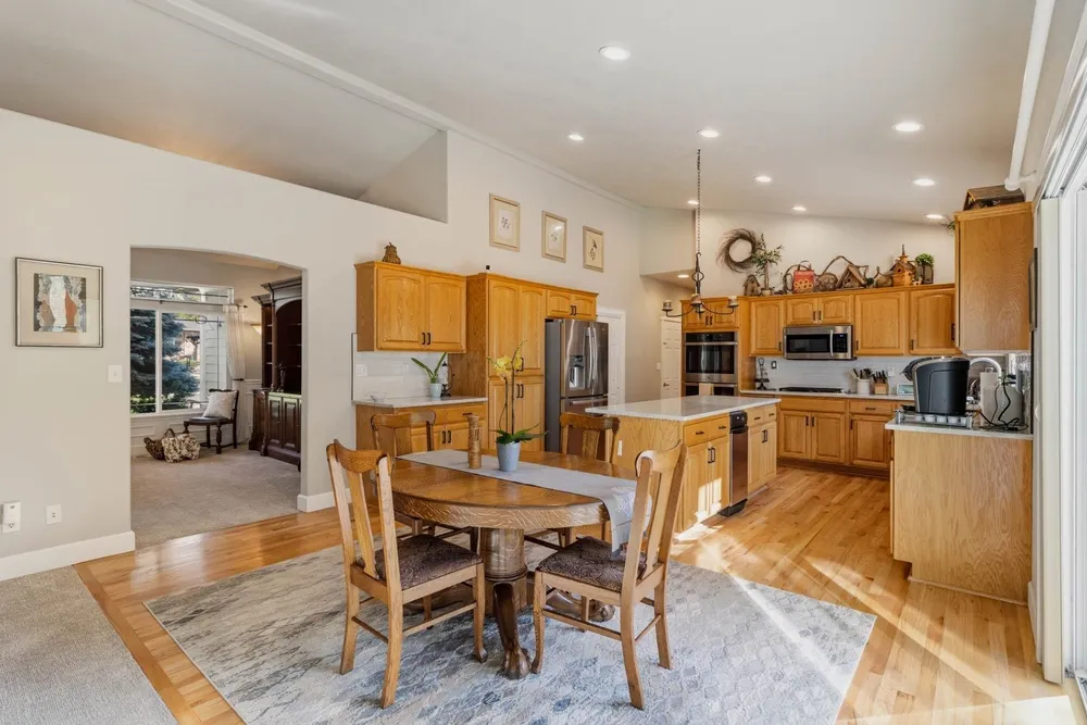 2812 W Payton Ln, Spokane, WA 99218