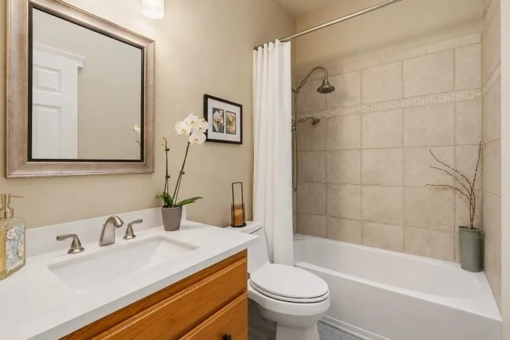 2812 W Payton Ln, Spokane, WA 99218