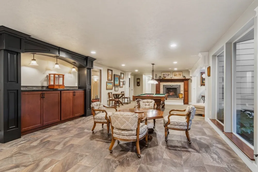 2812 W Payton Ln, Spokane, WA 99218