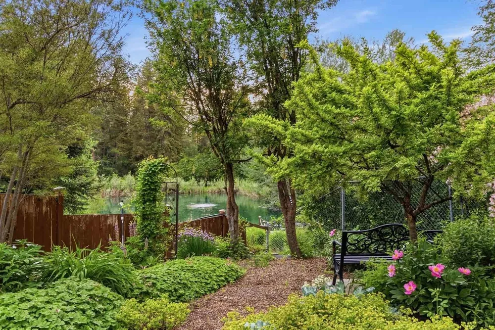 2812 W Payton Ln, Spokane, WA 99218