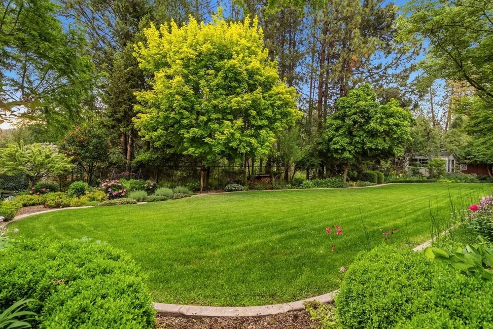2812 W Payton Ln, Spokane, WA 99218