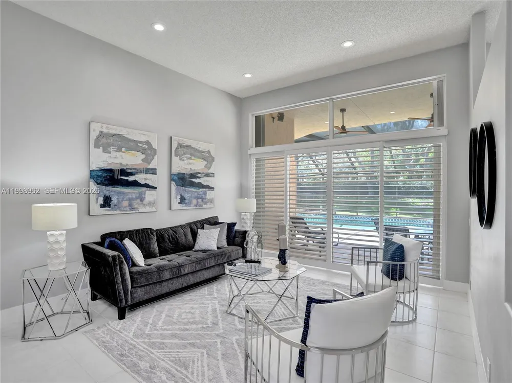 1356 Ginger Cir, Weston, FL 33326