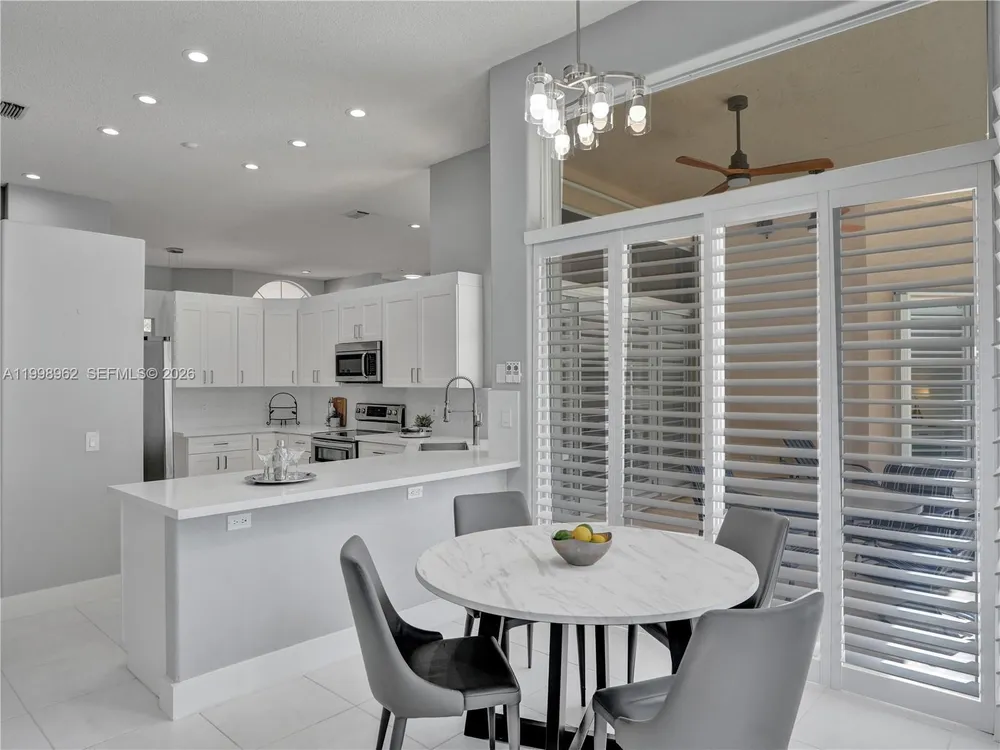 1356 Ginger Cir, Weston, FL 33326