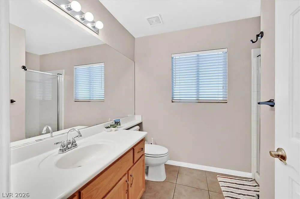 3905 Larkcrest St, Las Vegas, NV 89129