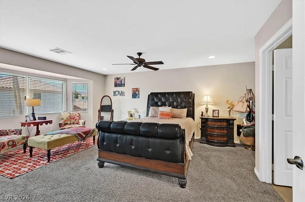 3905 Larkcrest St, Las Vegas, NV 89129