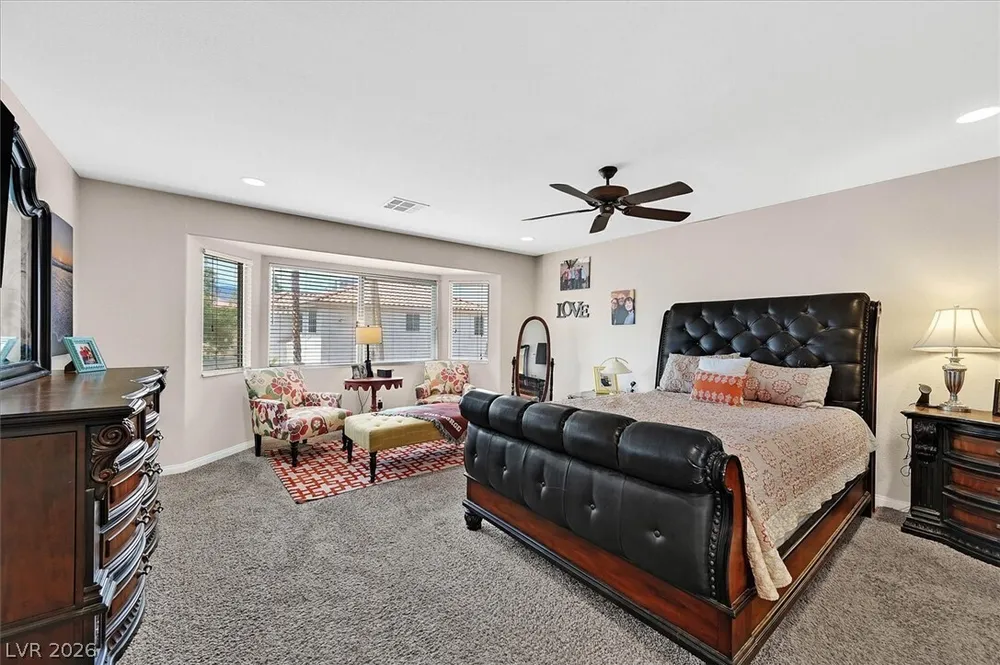 3905 Larkcrest St, Las Vegas, NV 89129