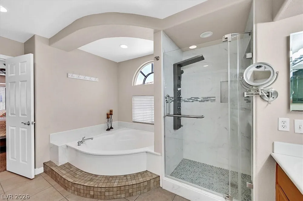 3905 Larkcrest St, Las Vegas, NV 89129