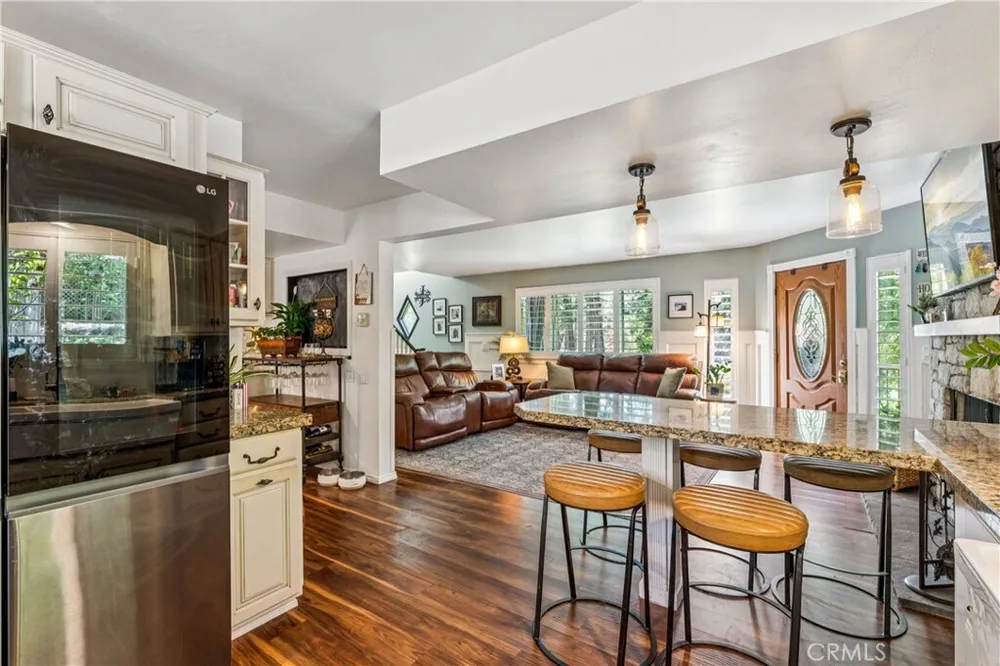 257 Corona Circle, Lake Arrowhead, CA 92352