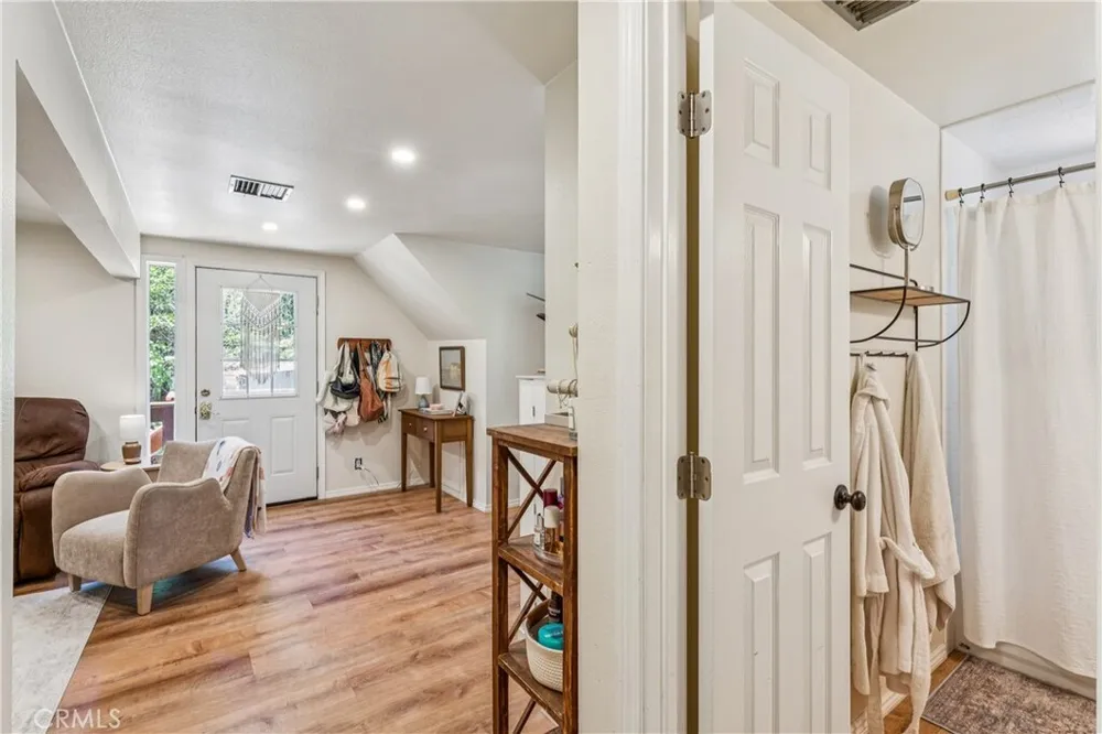 257 Corona Circle, Lake Arrowhead, CA 92352