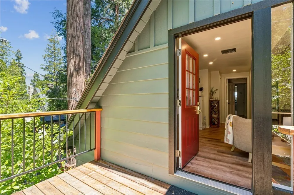 257 Corona Circle, Lake Arrowhead, CA 92352