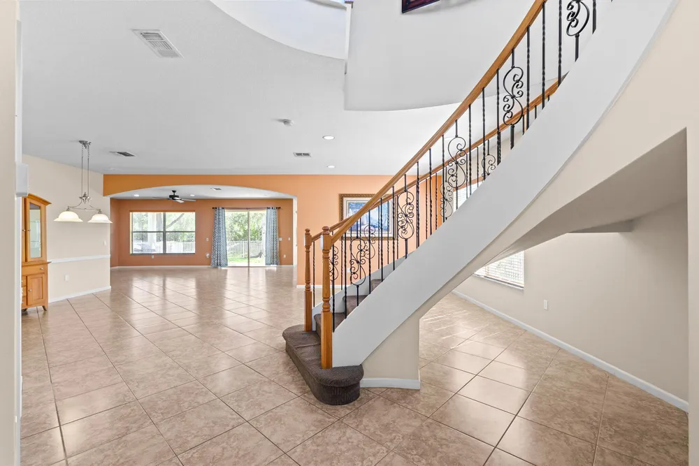 9723 Phipps Ln, Wellington, FL 33414