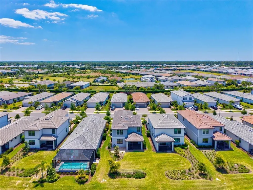 6272 Winding Pine Dr, Nokomis, FL 34275